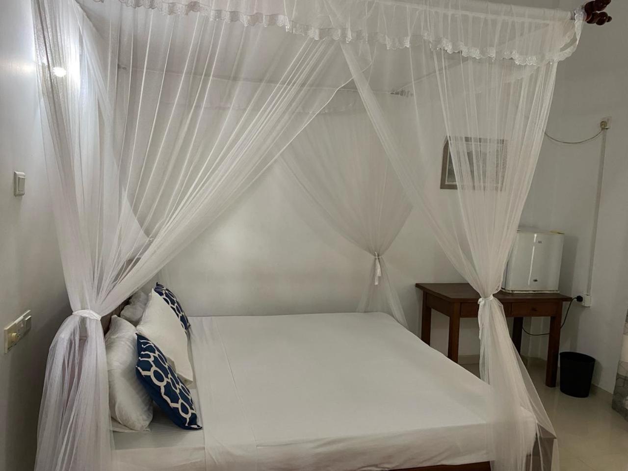 New Bimal Villa Bentota Exterior photo
